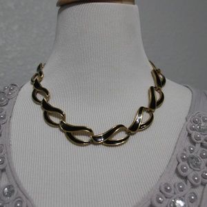 Vintage Morgan Taylor black and gold necklace
